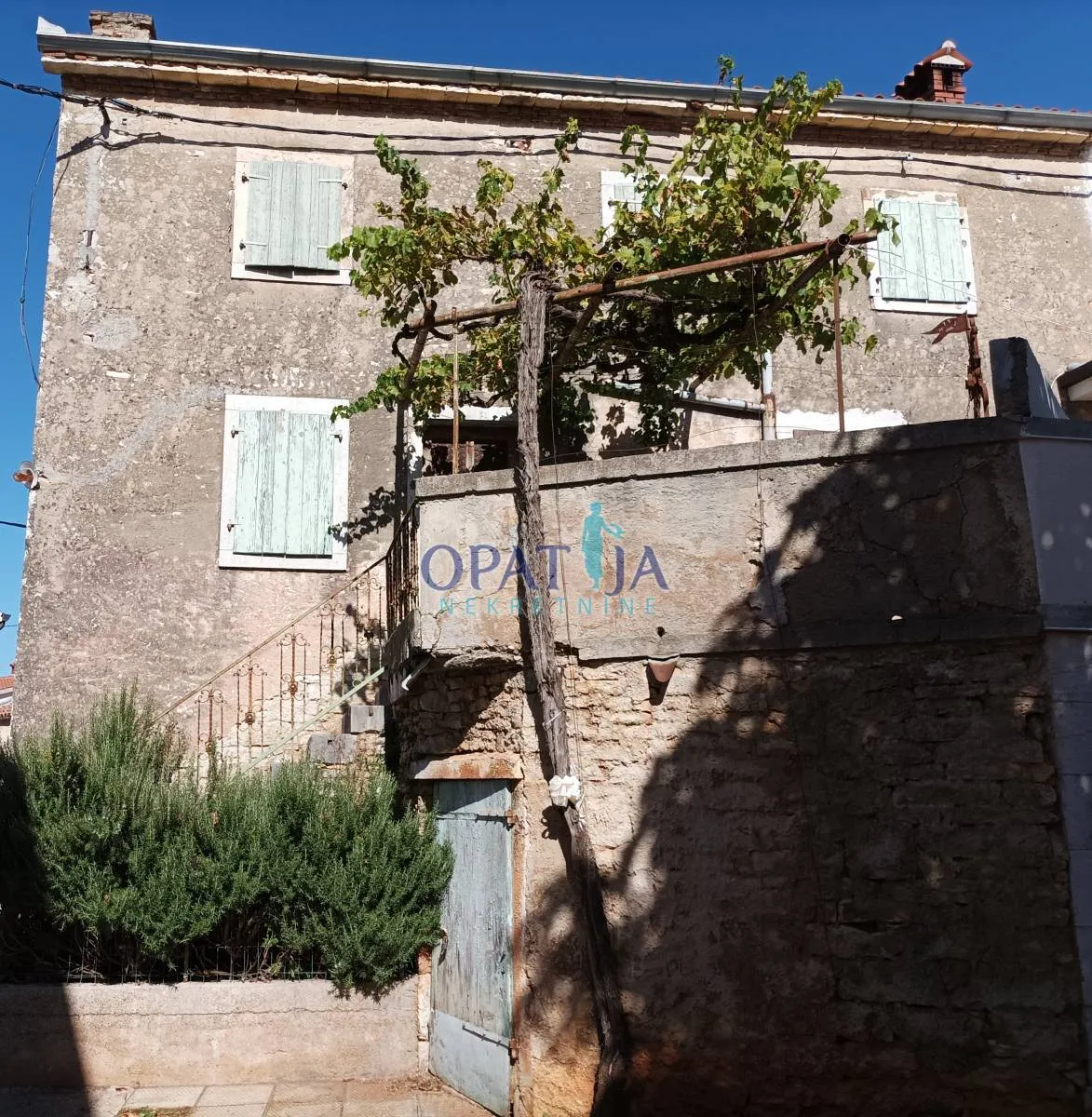 Kuća - Višnjan, 170m2