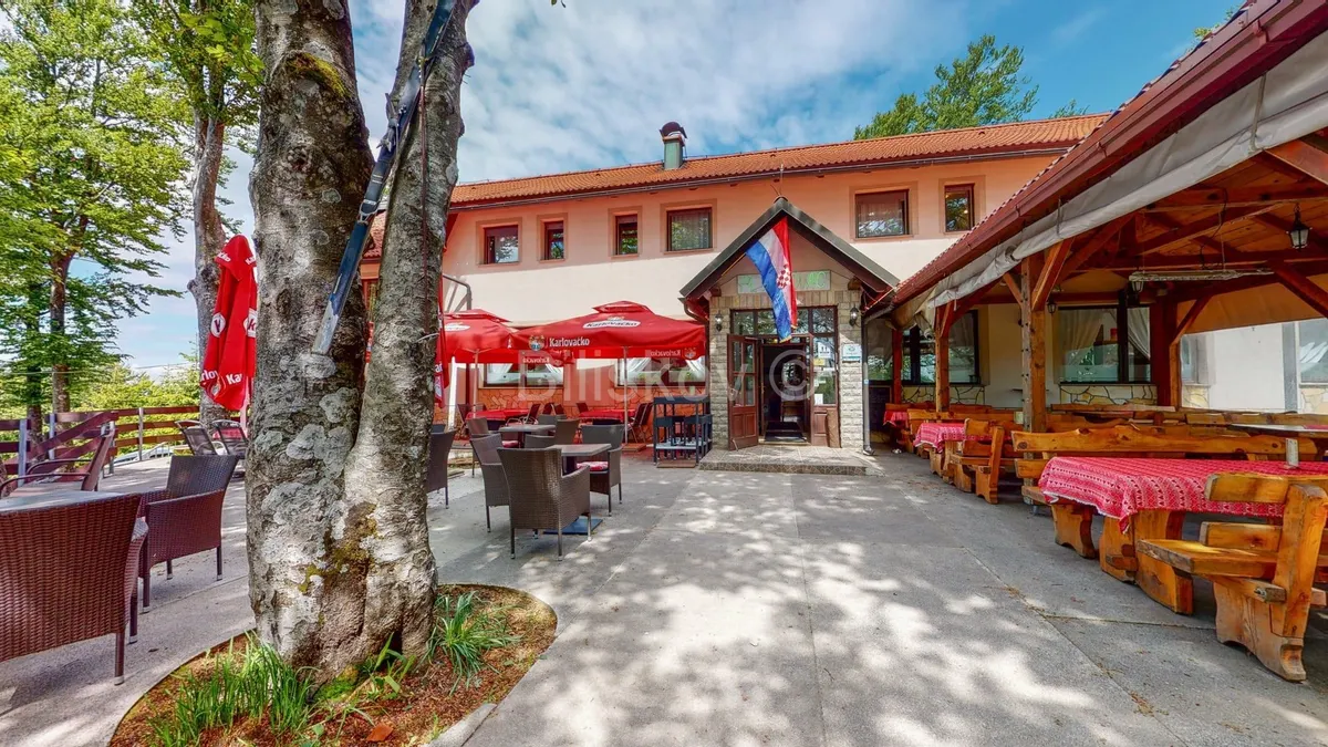 Poslovni Prostor - Delnice, 39000m2