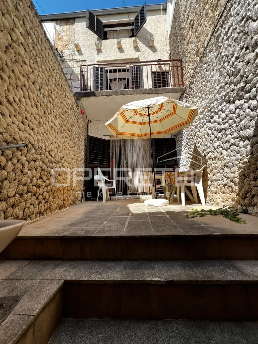 Kuća - Vukovarska, Vis, Vis, 60m2