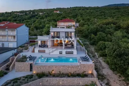 Kuća - Kraljevica, 250m2