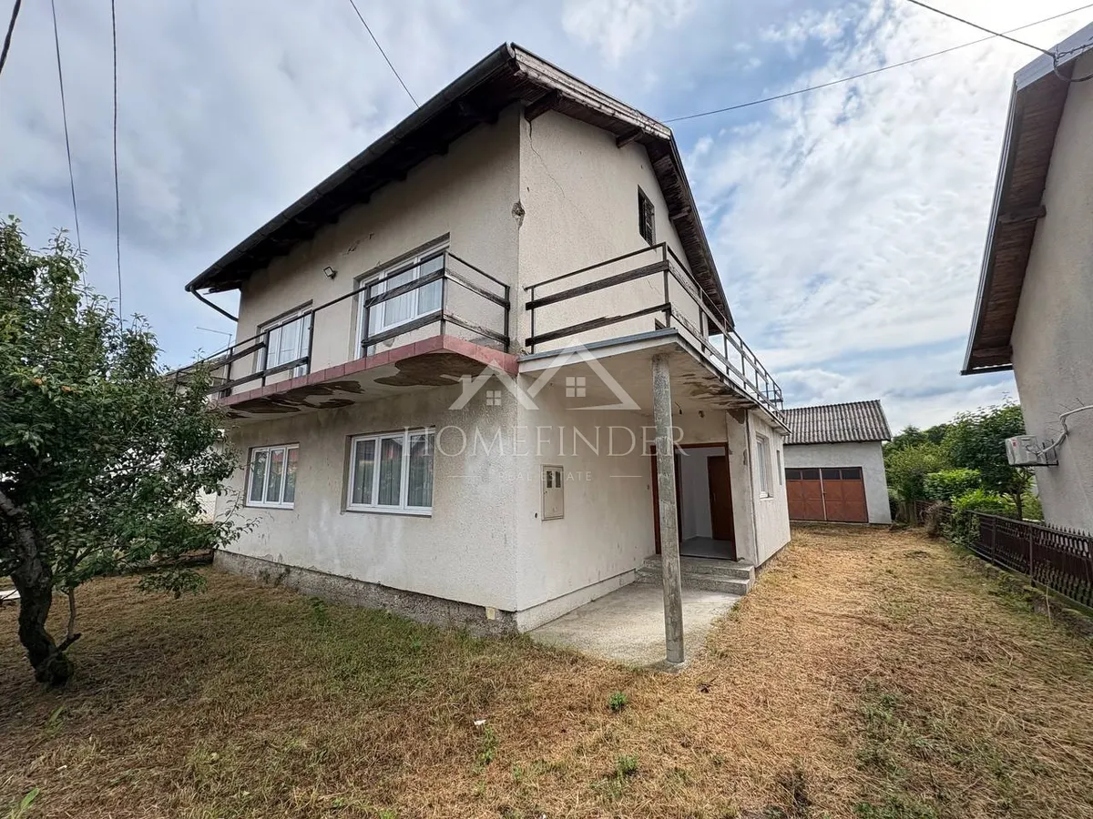 Kuća - Petrinja, 200m2