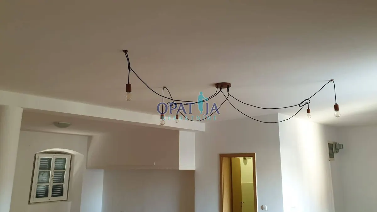 Poslovni Prostor - Rijeka, 60m2
