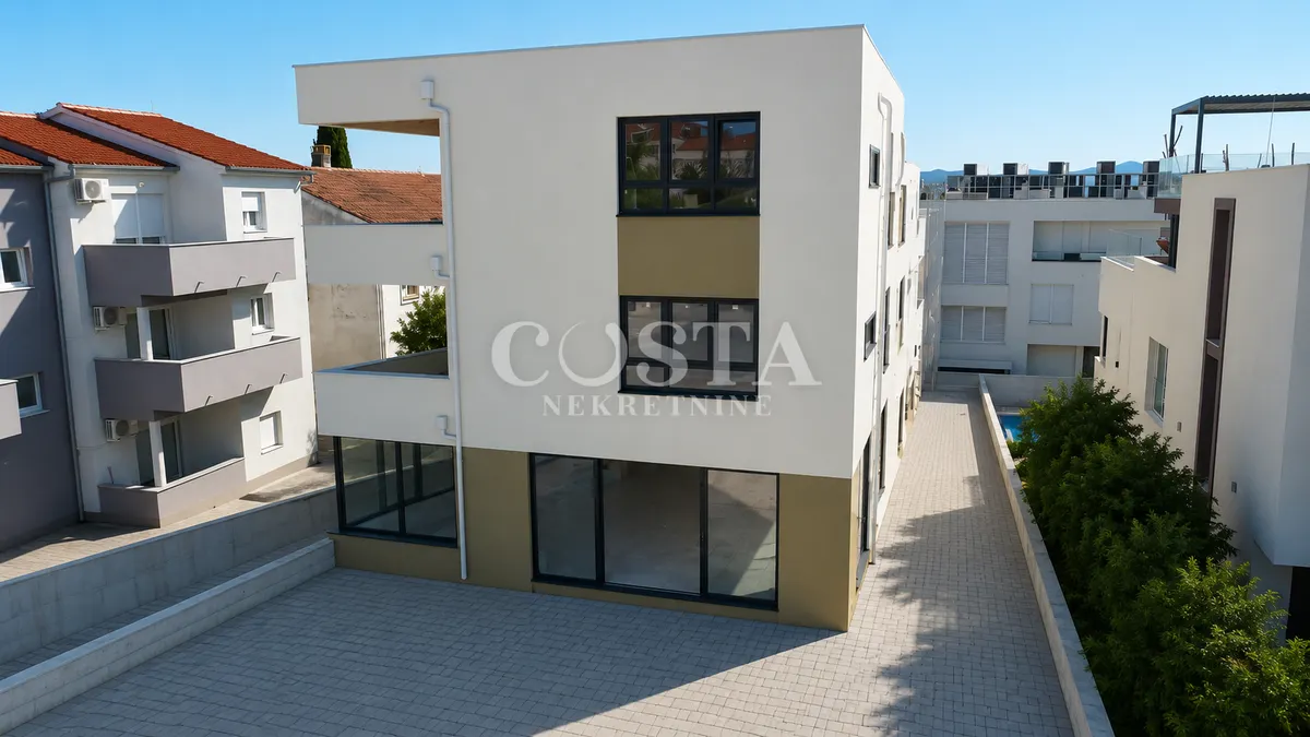 Poslovni Prostor - Zadar, 79m2