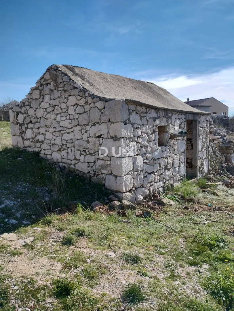 Kuća - Ražanac, 21m2