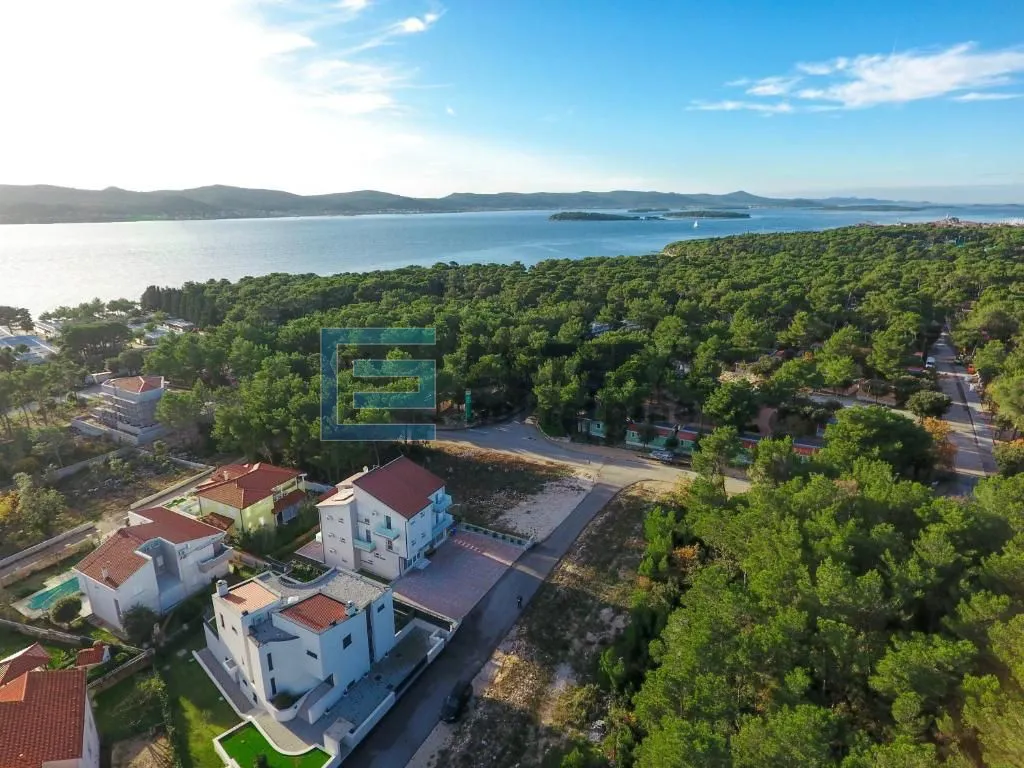 Kuća - Biograd na Moru, 400m2