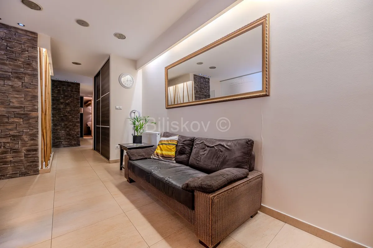 Commercial Space - Donji grad, Zagreb, 100m2