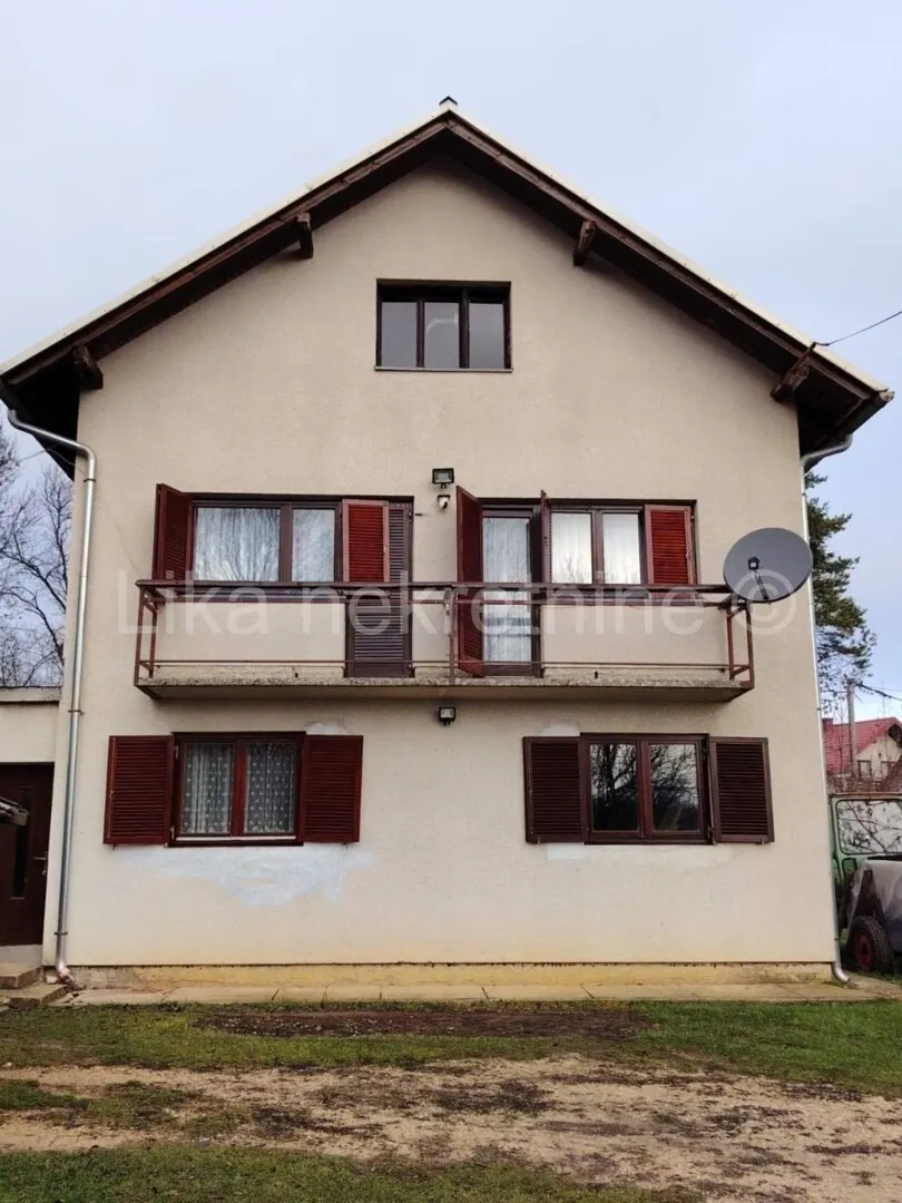 Kuća - Plitvička jezera, 220m2