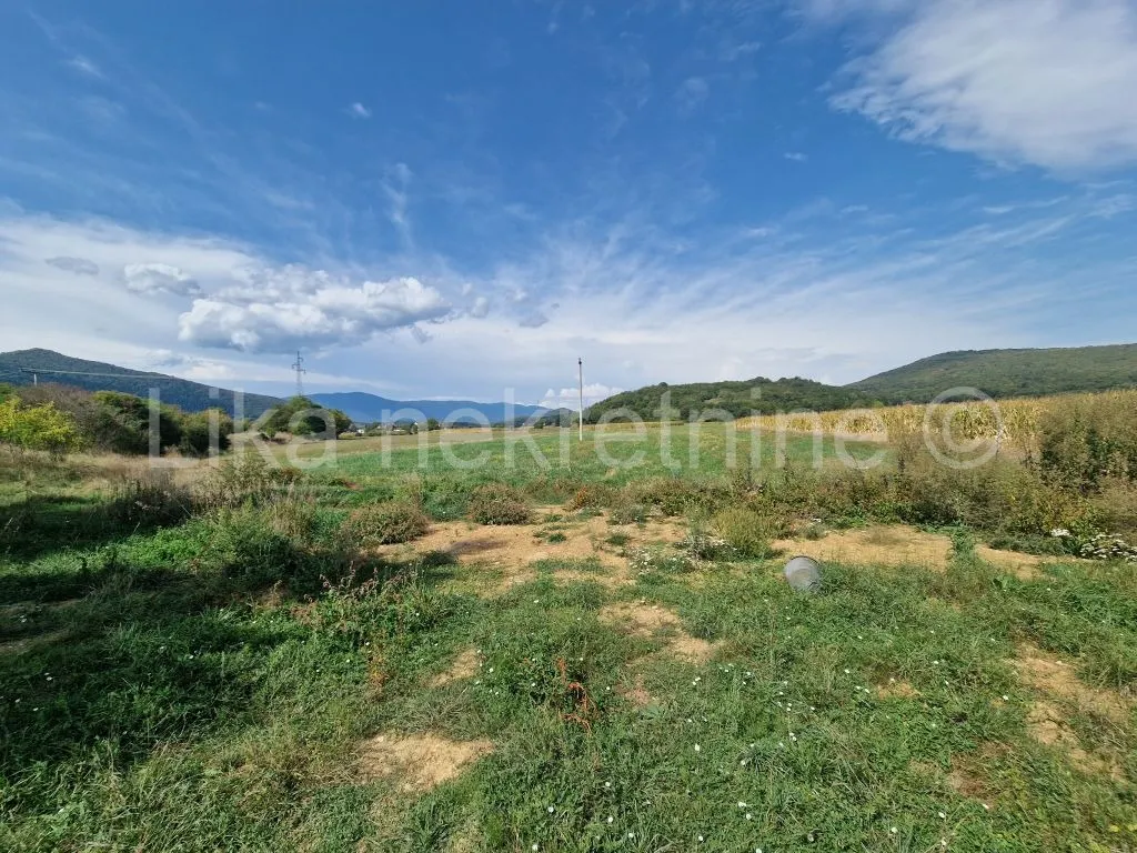 Land - Otočac, 3065m2