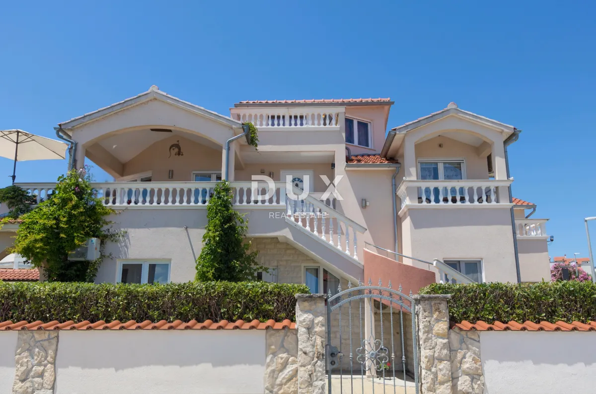Kuća - Vodice, 329.29m2