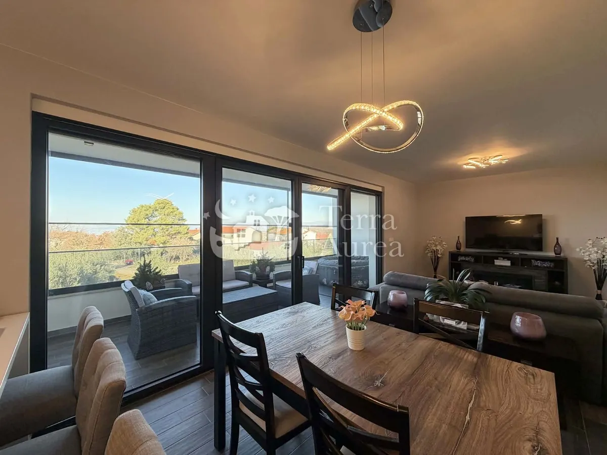 Stan - Malinska-Dubašnica, 81.5m2