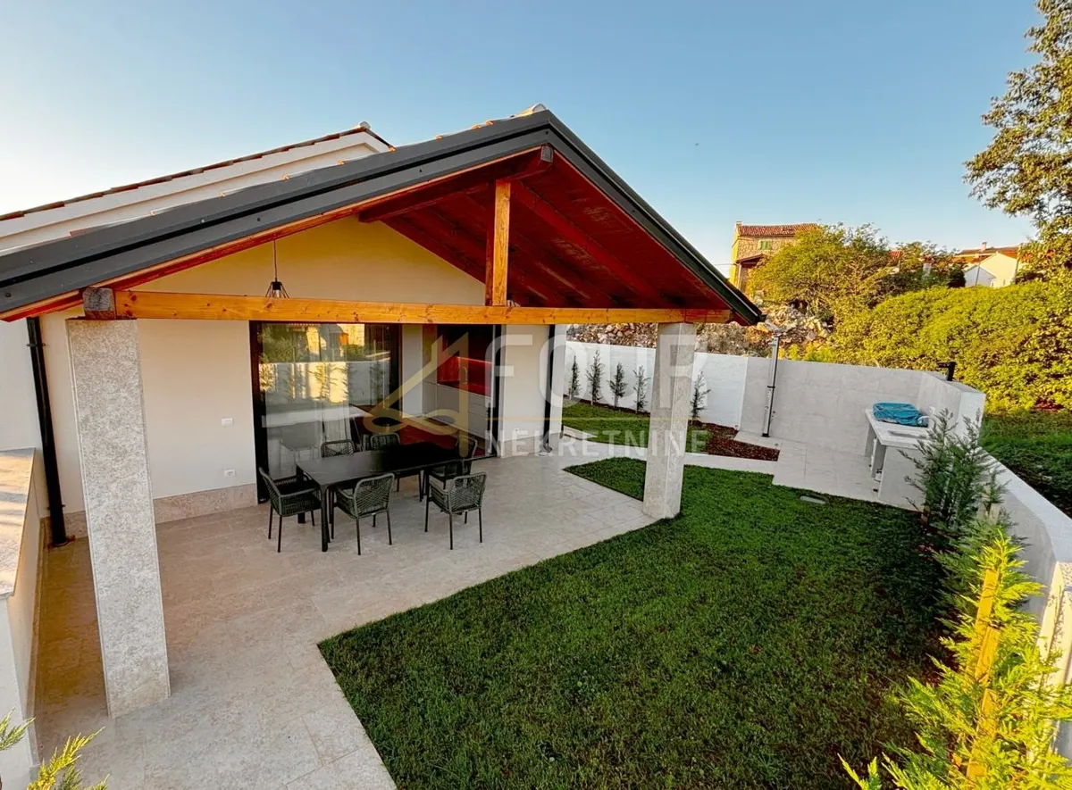 Kuća - Bale, 78m2