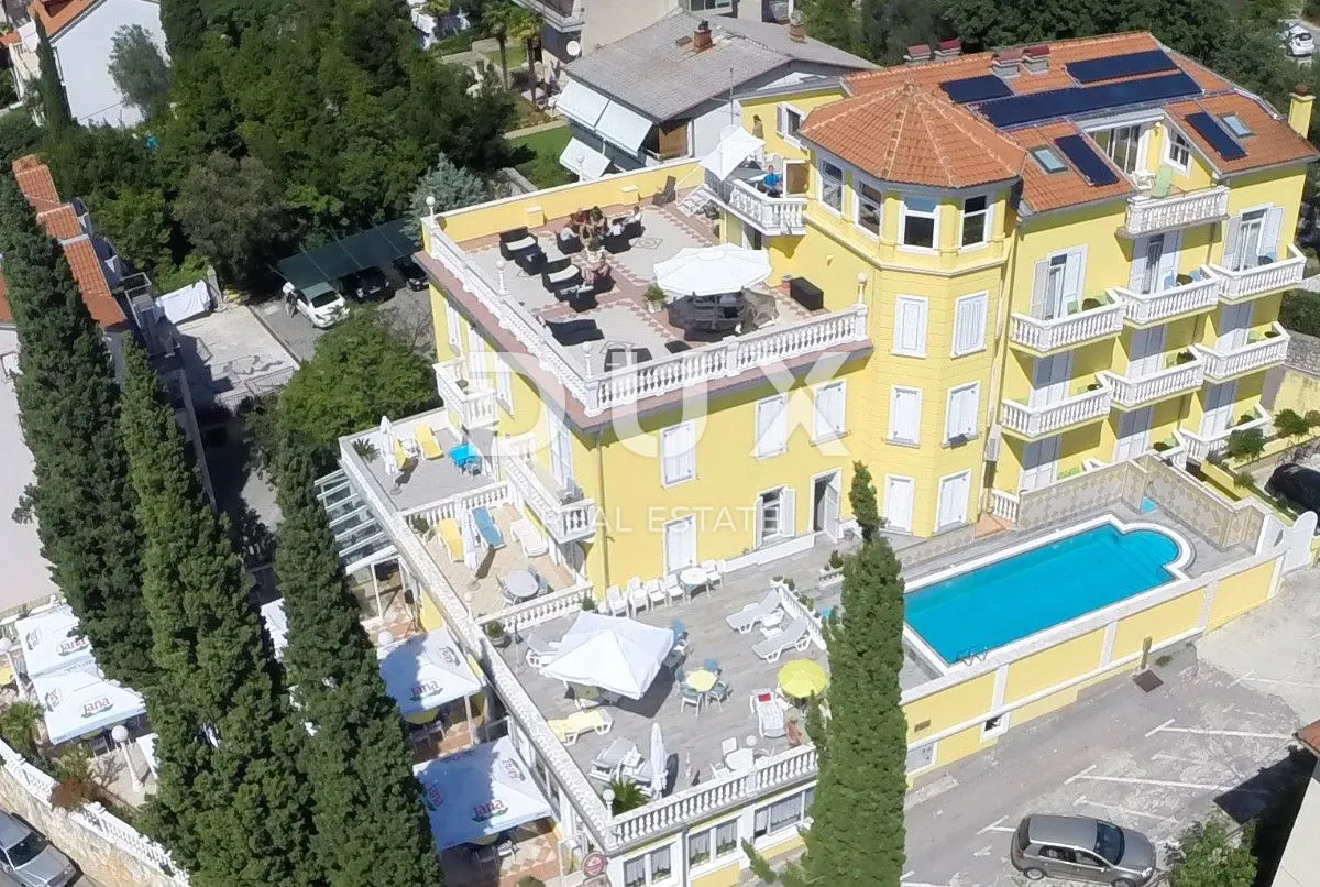 Poslovni Prostor - Crikvenica, 1800m2