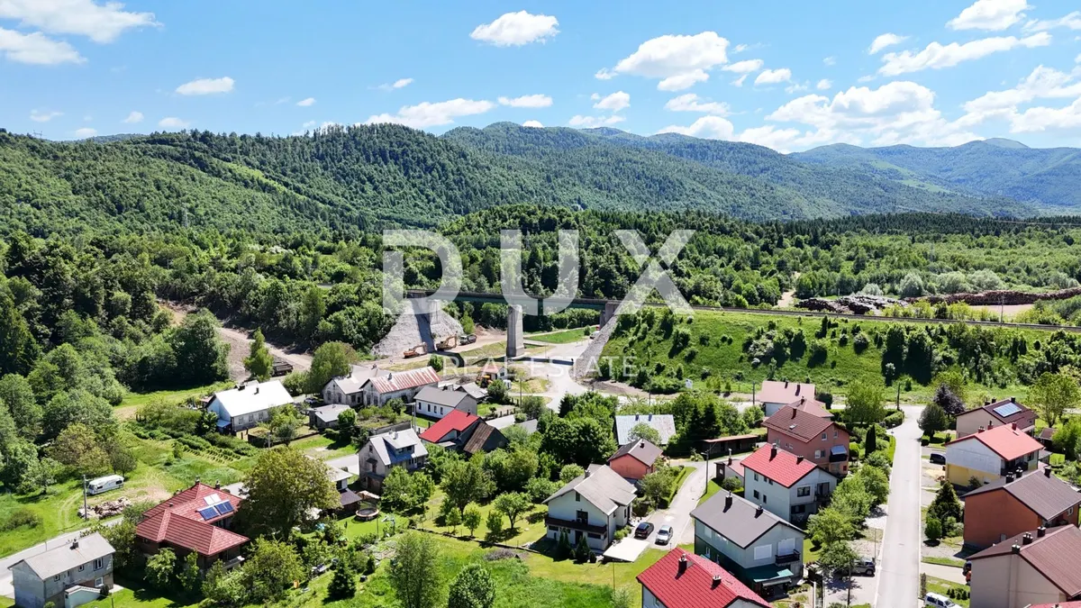 Kuća - Fužine, 255m2