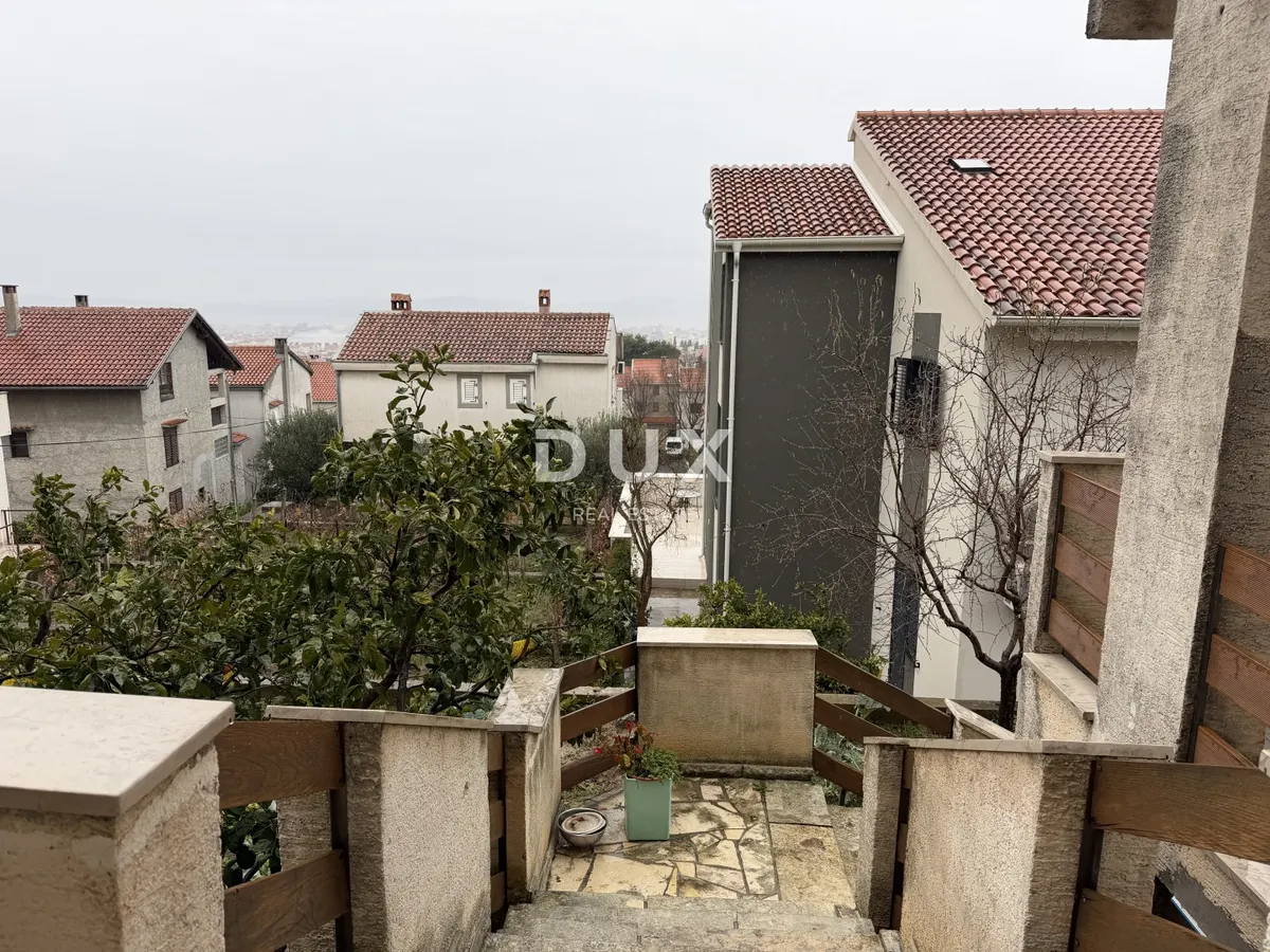 Poslovni Prostor - Zadar, 200m2