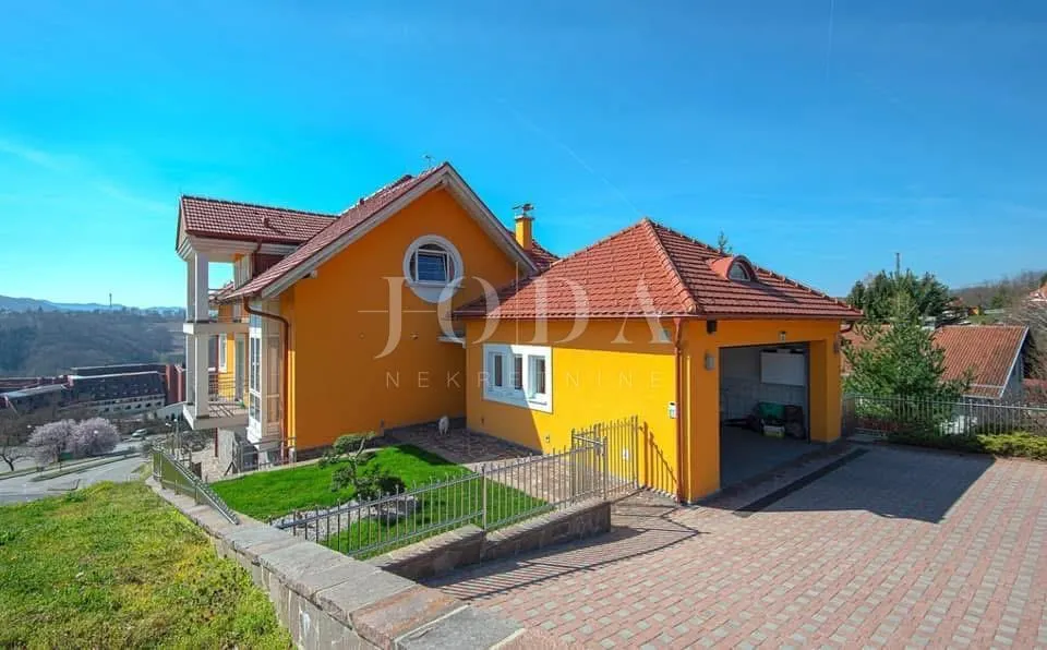 House - Varaždinske Toplice, 609m2