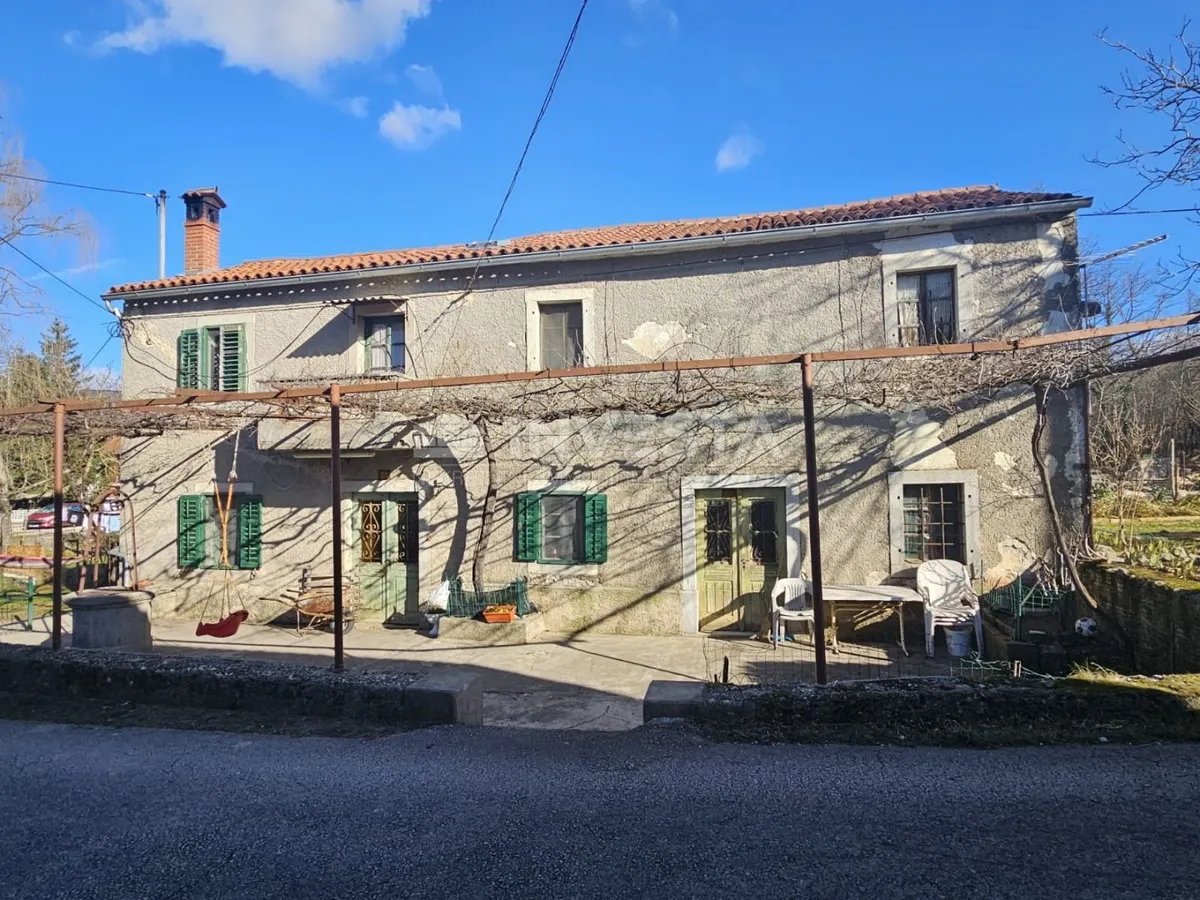 Kuća - Buzet, 520m2