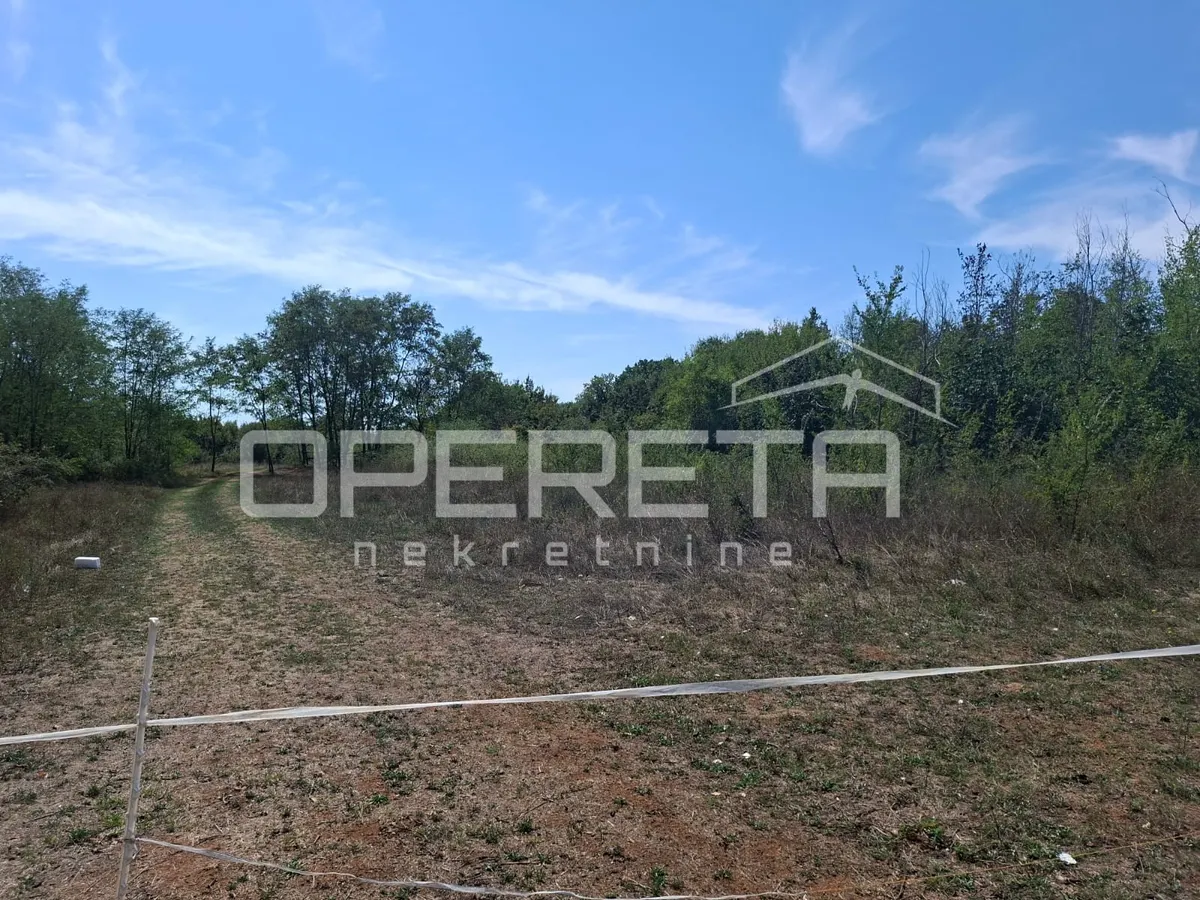 Zemljište - Manjadvorci, Marčana, Marčana, 970m2