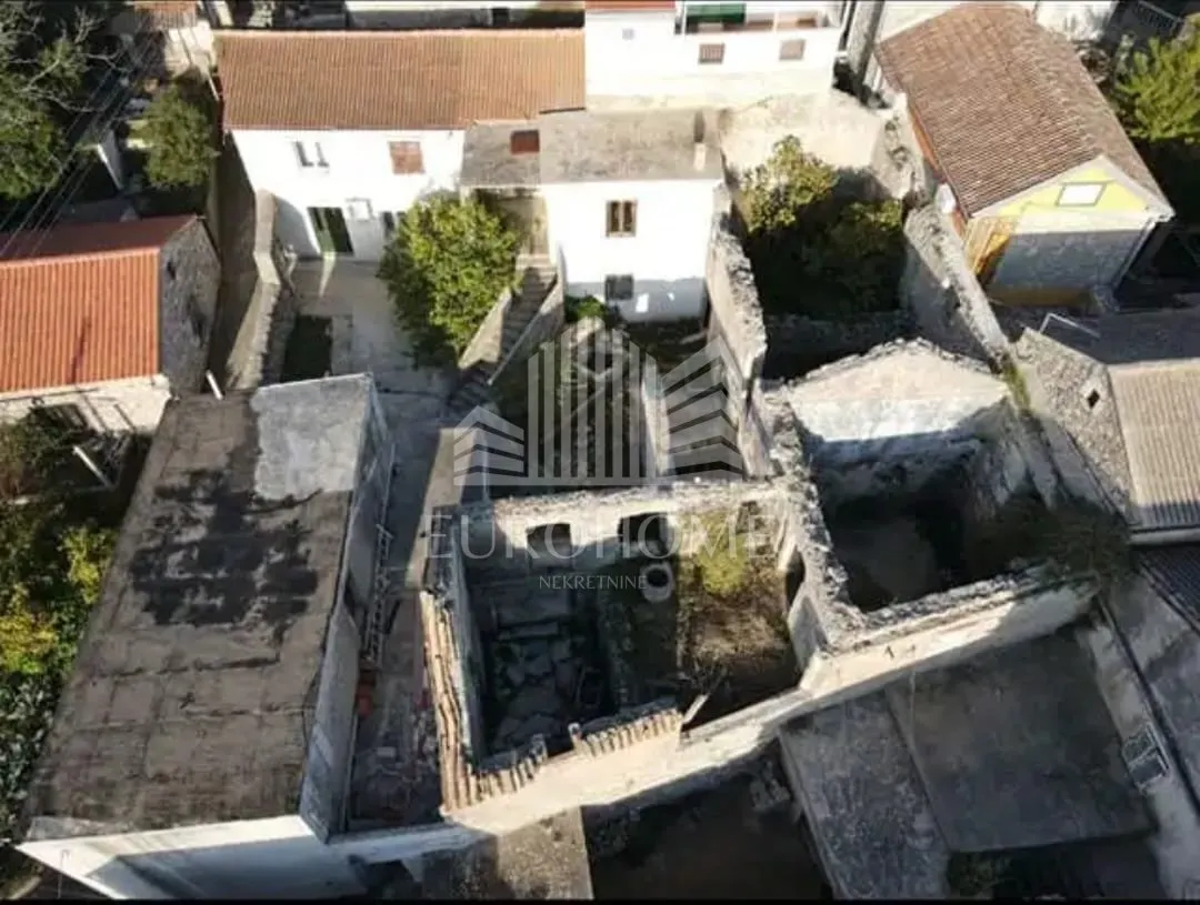 Kuća - Preko, 420m2
