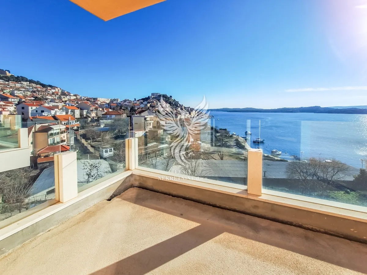 Stan - Šibenik, 128.3m2