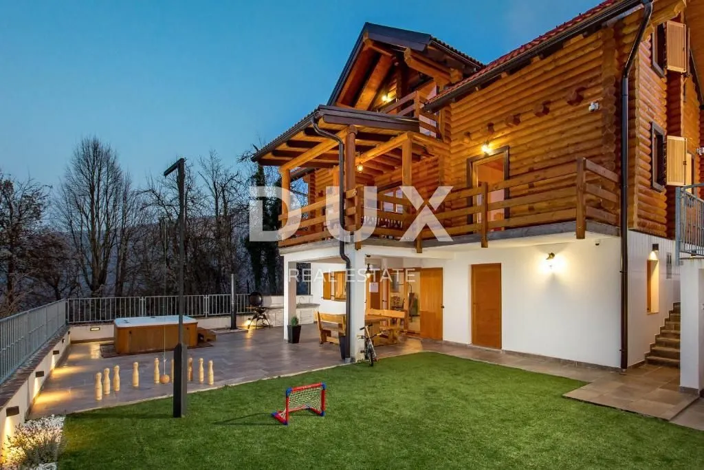 Kuća - Delnice, 251m2