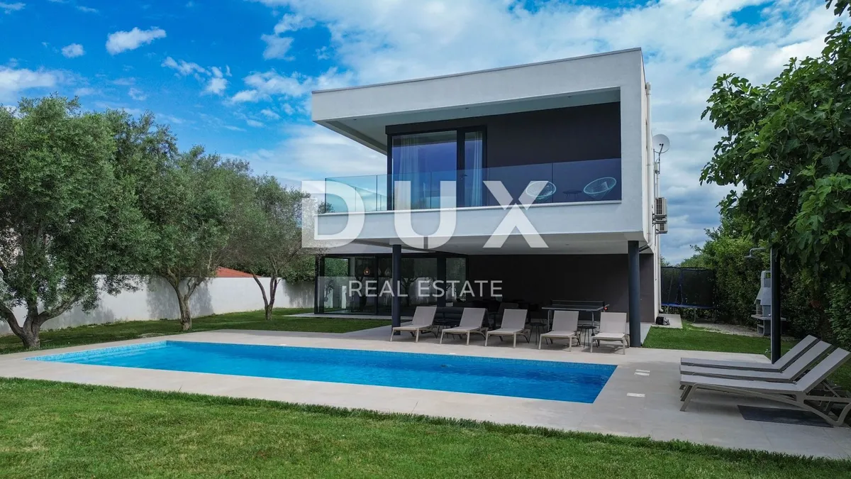 Kuća - Vodnjan, 282.89m2