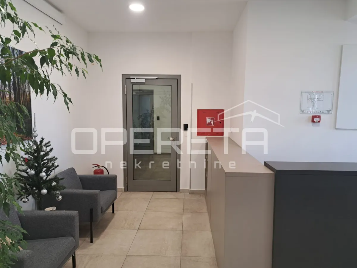 Ured - Kamenarka, Novi Zagreb - istok, Zagreb, 150m2