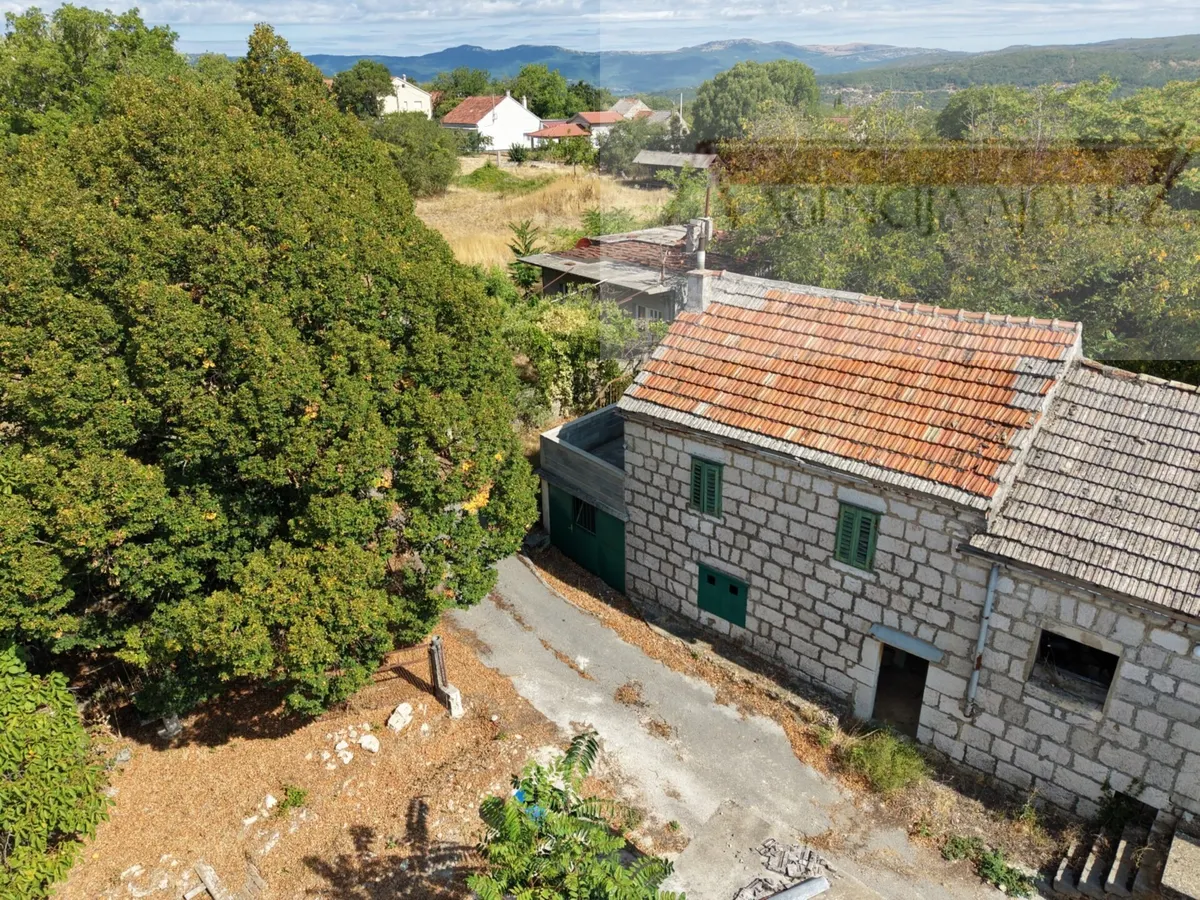 Kuća - Imotski, 136m2