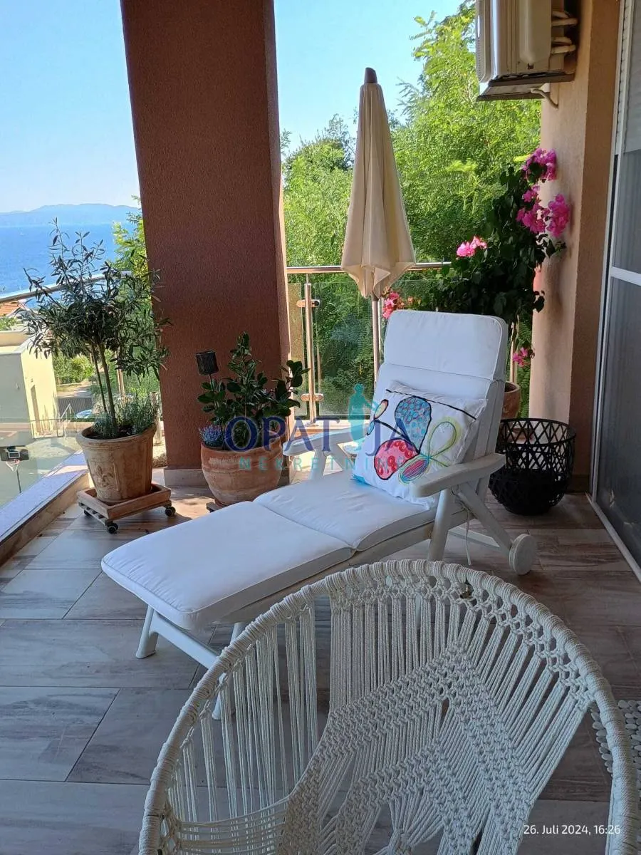 Stan - Opatija, 82m2