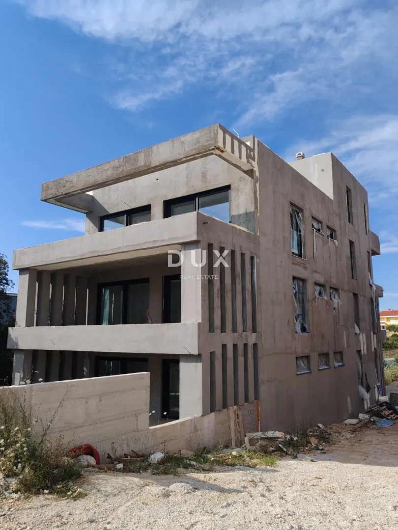 Stan - Zadar - Okolica, 444.32m2