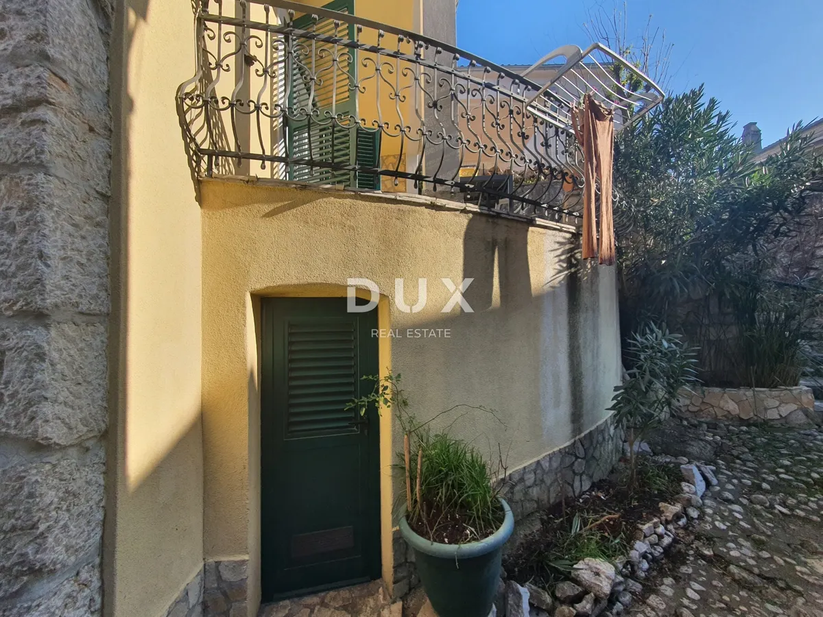 Kuća - Cres, 246m2