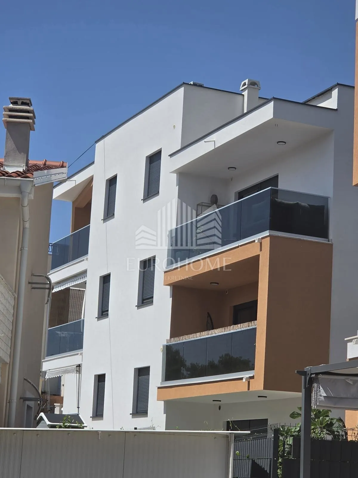 Stan - Šibenik - Okolica, 66.5m2