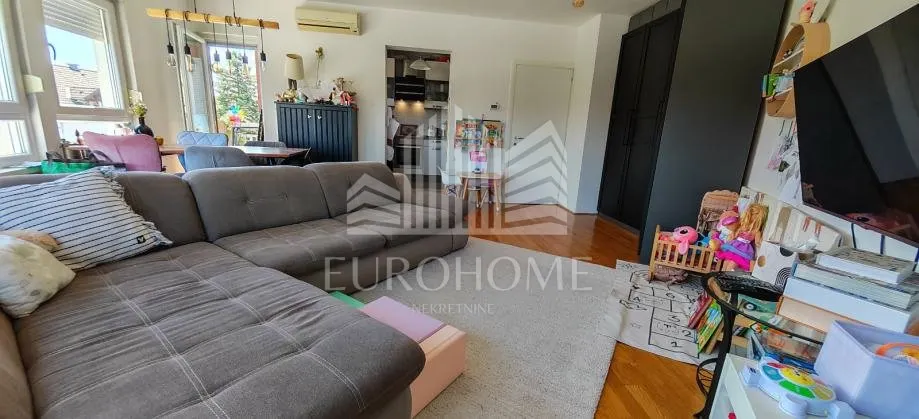 Apartment - Velika Gorica, 72.19m2