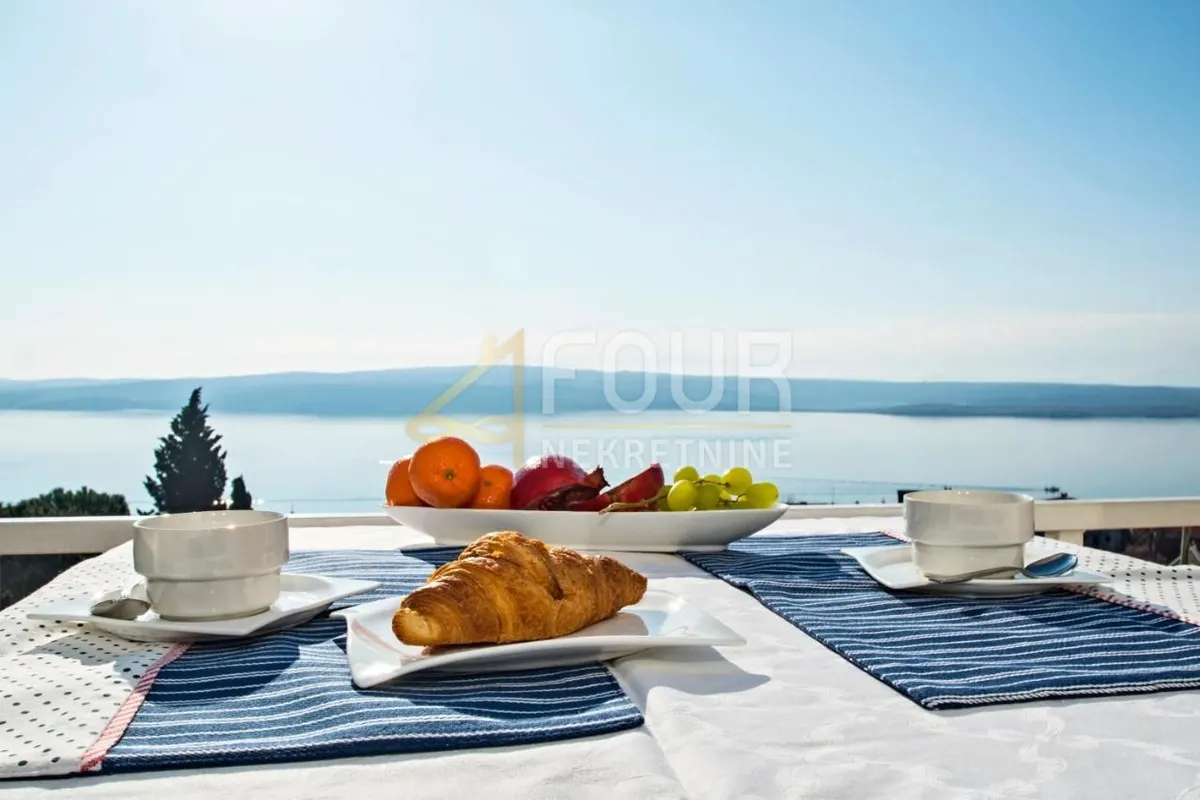 Kuća - Crikvenica, 250m2