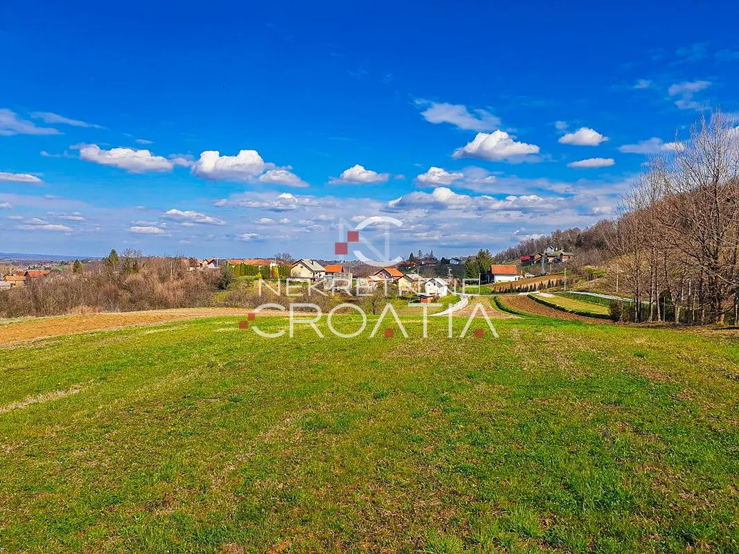 Land - Ivanec, 1823m2