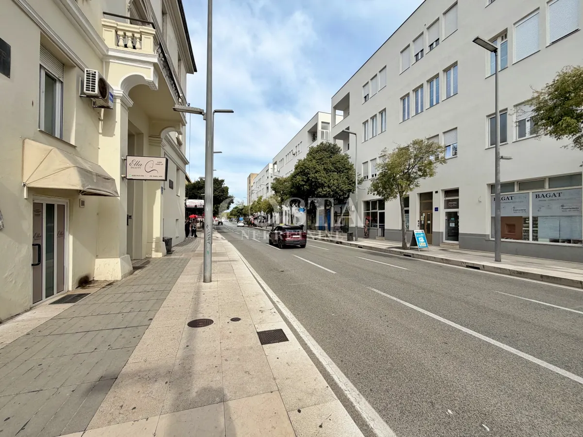 Poslovni Prostor - Zadar, 36m2