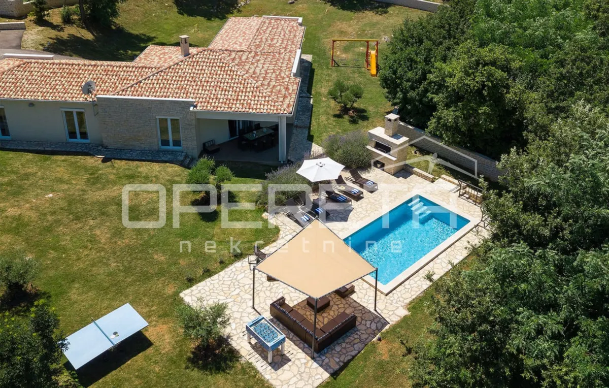 House - Vlašići, Kršan, Kršan, 171m2