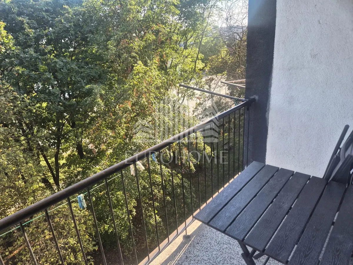 Apartment - Peščenica - Žitnjak, 60m2