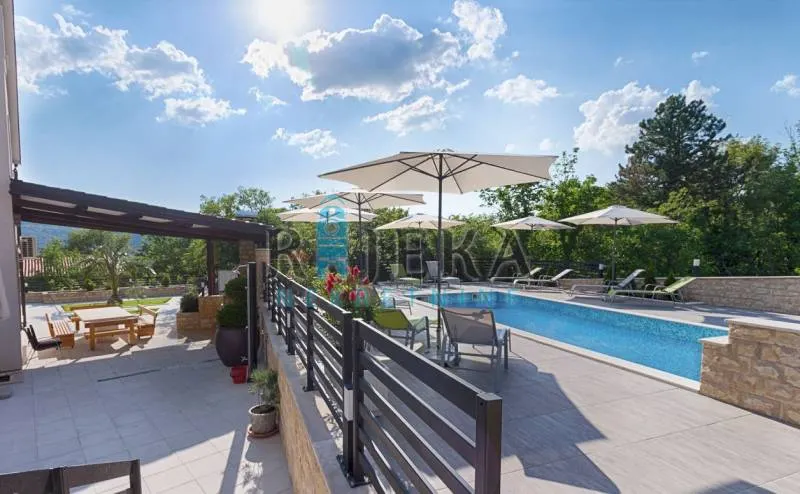Kuća - Crikvenica, 342m2