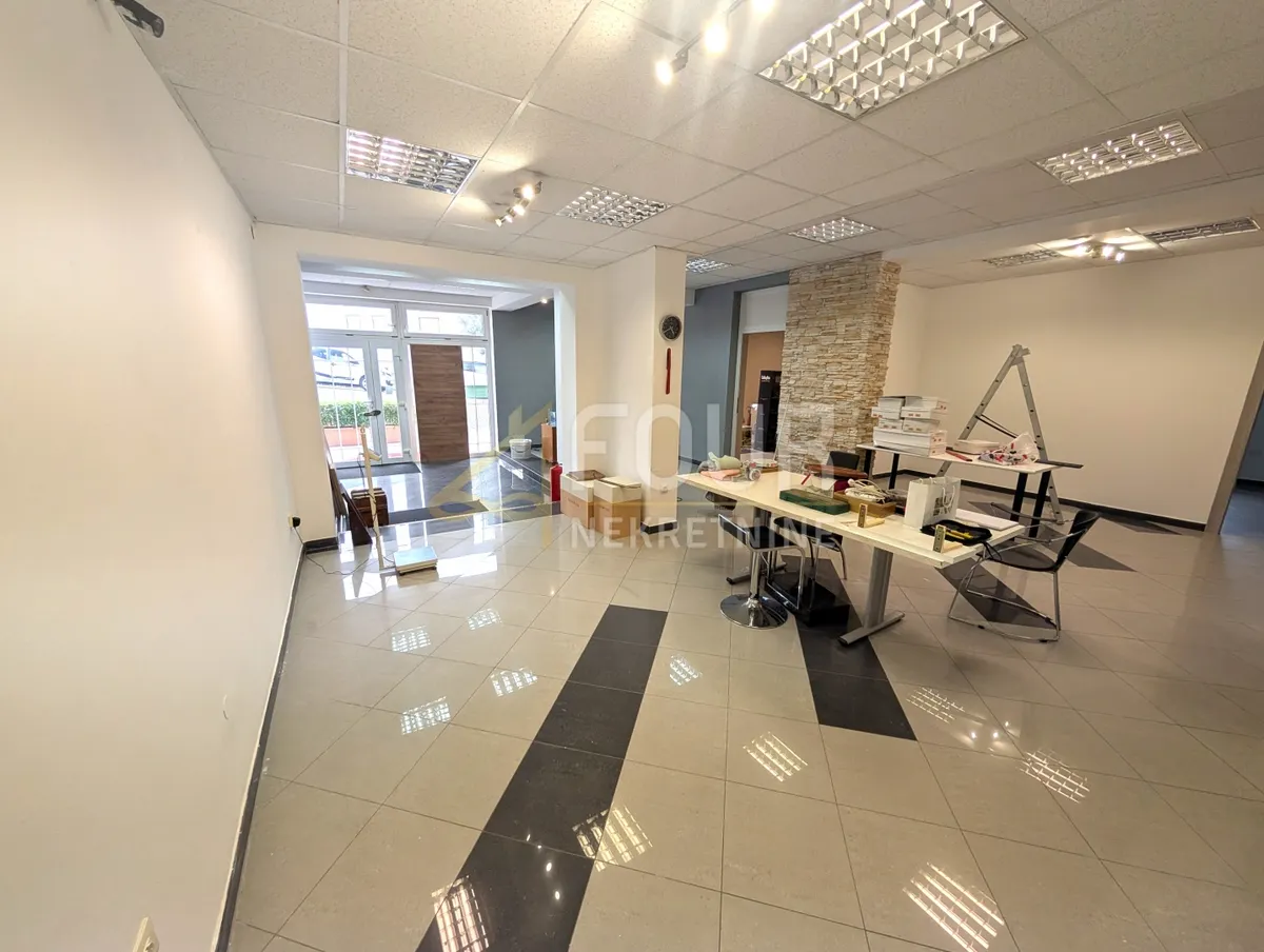 Poslovni Prostor - Kastav, 111m2