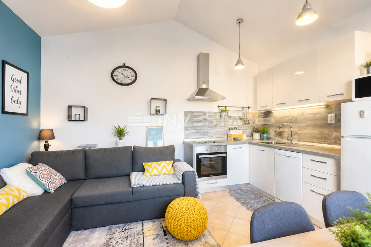 Apartment - Pula, 37m2