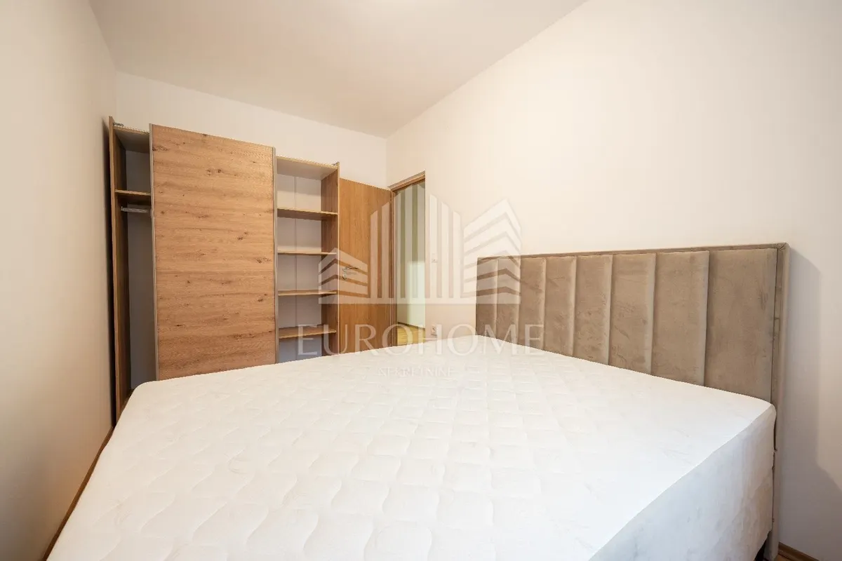 Stan - Šibenik, 62m2