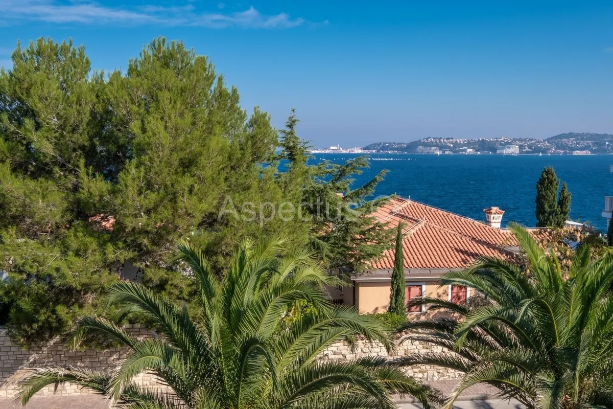 Stan - Umag, 122.56m2