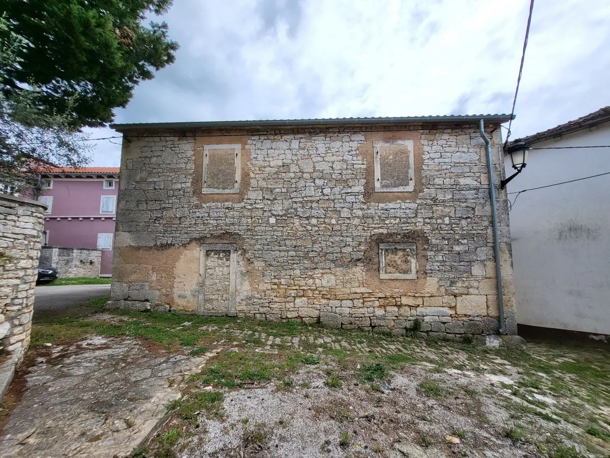Kuća - Tinjan, 216m2