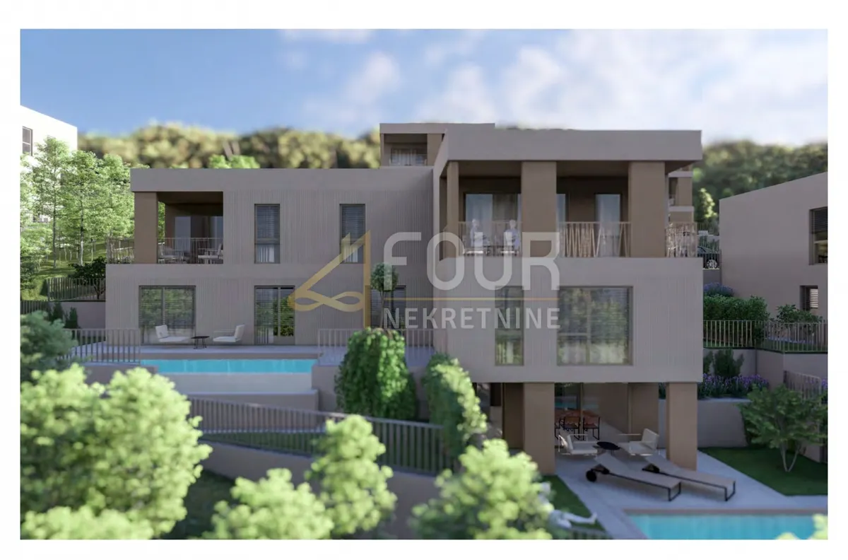 Stan - Kostrena, 220m2