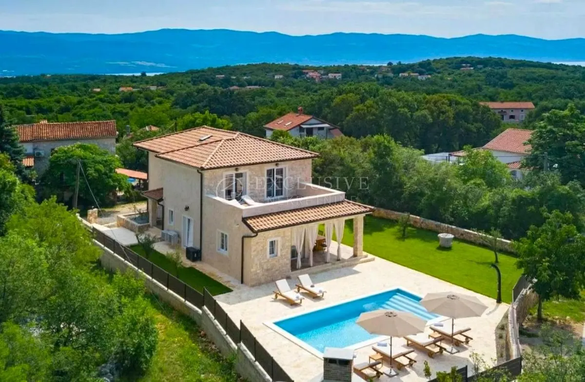 House - Dobrinj, 165m2