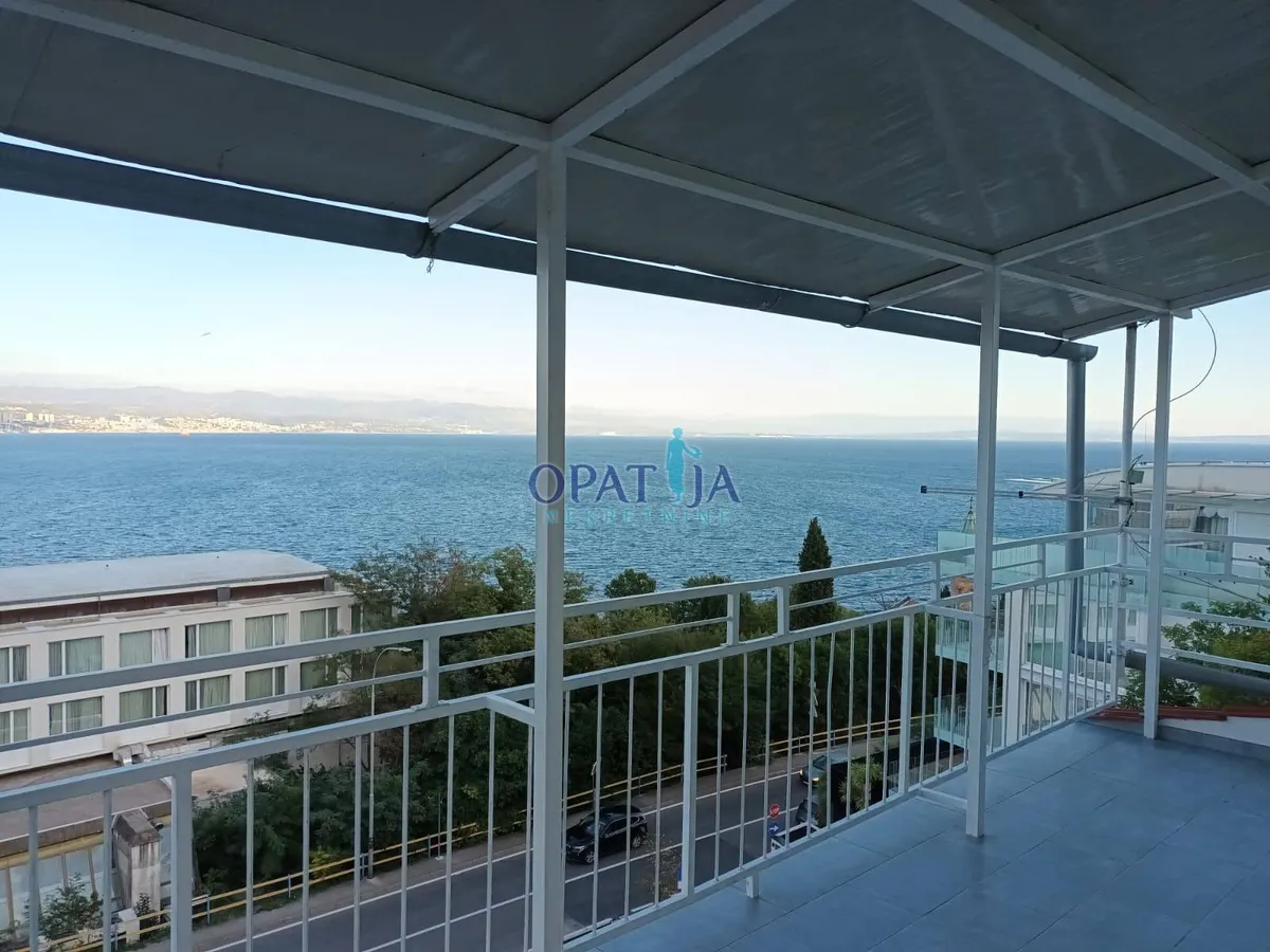 Stan - Opatija, 52m2