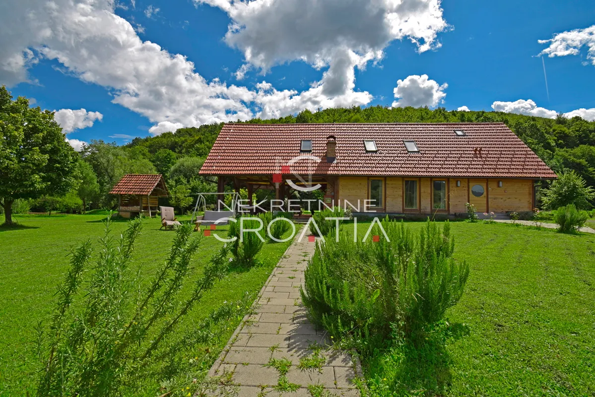 House - Ivanec, 342m2