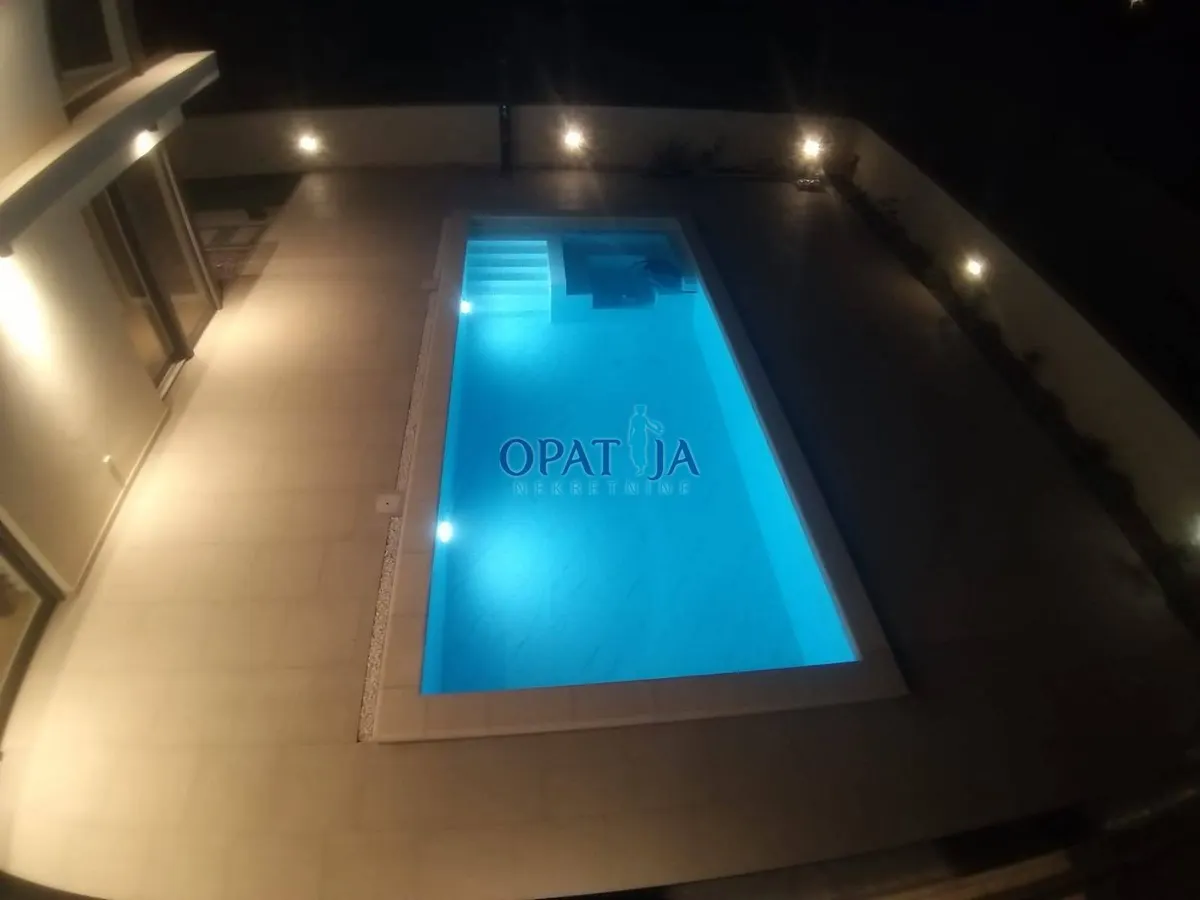 House - Privlaka, 448m2