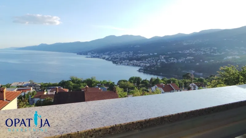 Stan - Opatija, 65m2