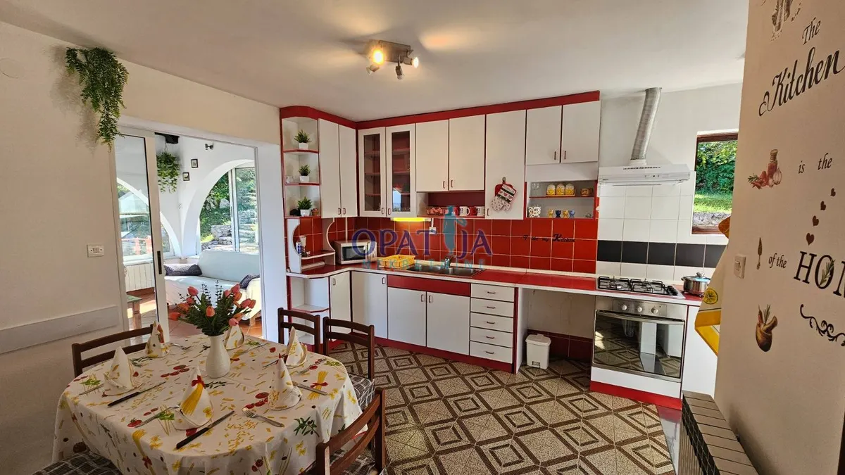 Kuća - Mošćenička Draga, 168m2